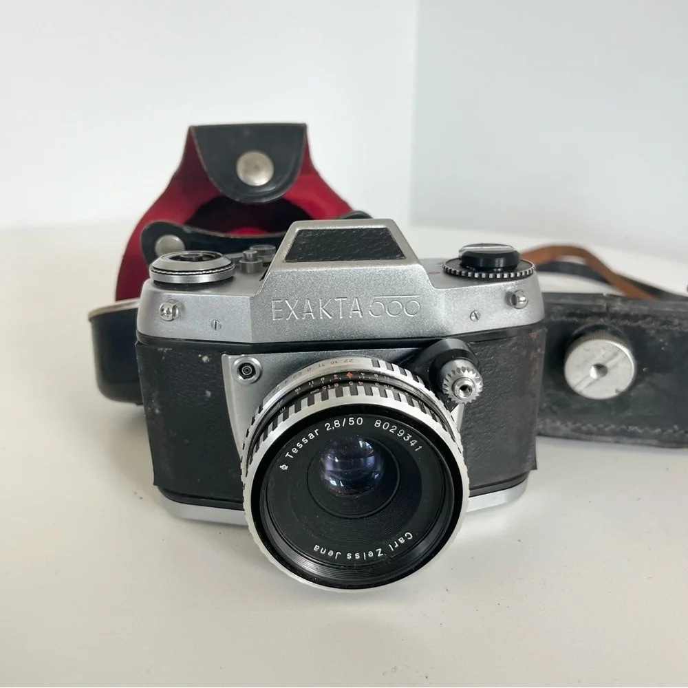 VTG Ihagee Dresden Exakta 500 35mm Camera Carl Zeiss Jena Tessar 50mm 1:2.8 Lens